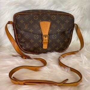 ‼️SOLD‼️ Authentic LV Jeunefille Crossbody Bag GM